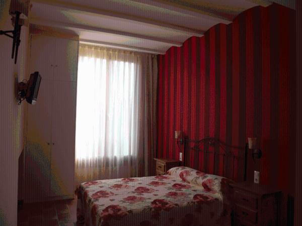 Hostal La Fuente Buera Eksteriør bilde